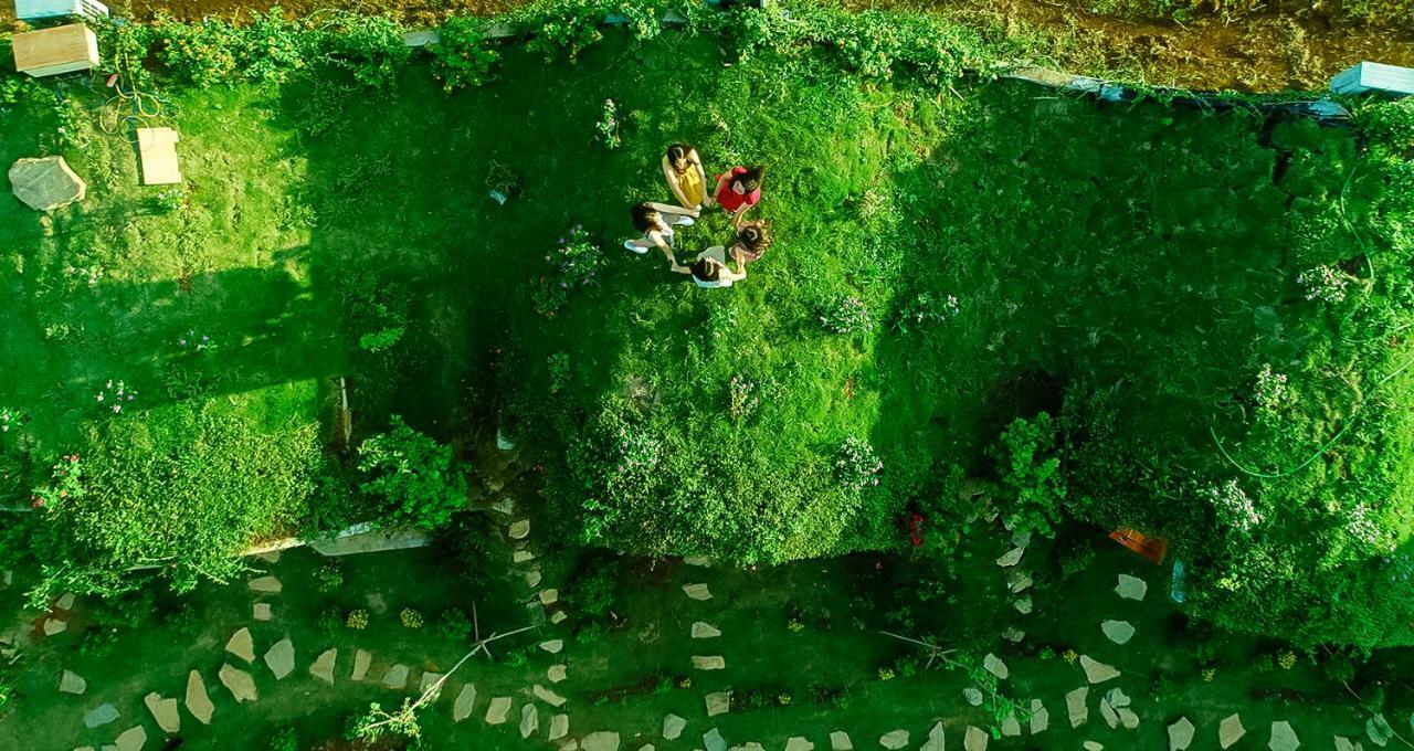 Moc Chau Hobbiton Bed & Breakfast エクステリア 写真